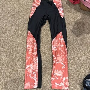 Women’s under Armour leggings